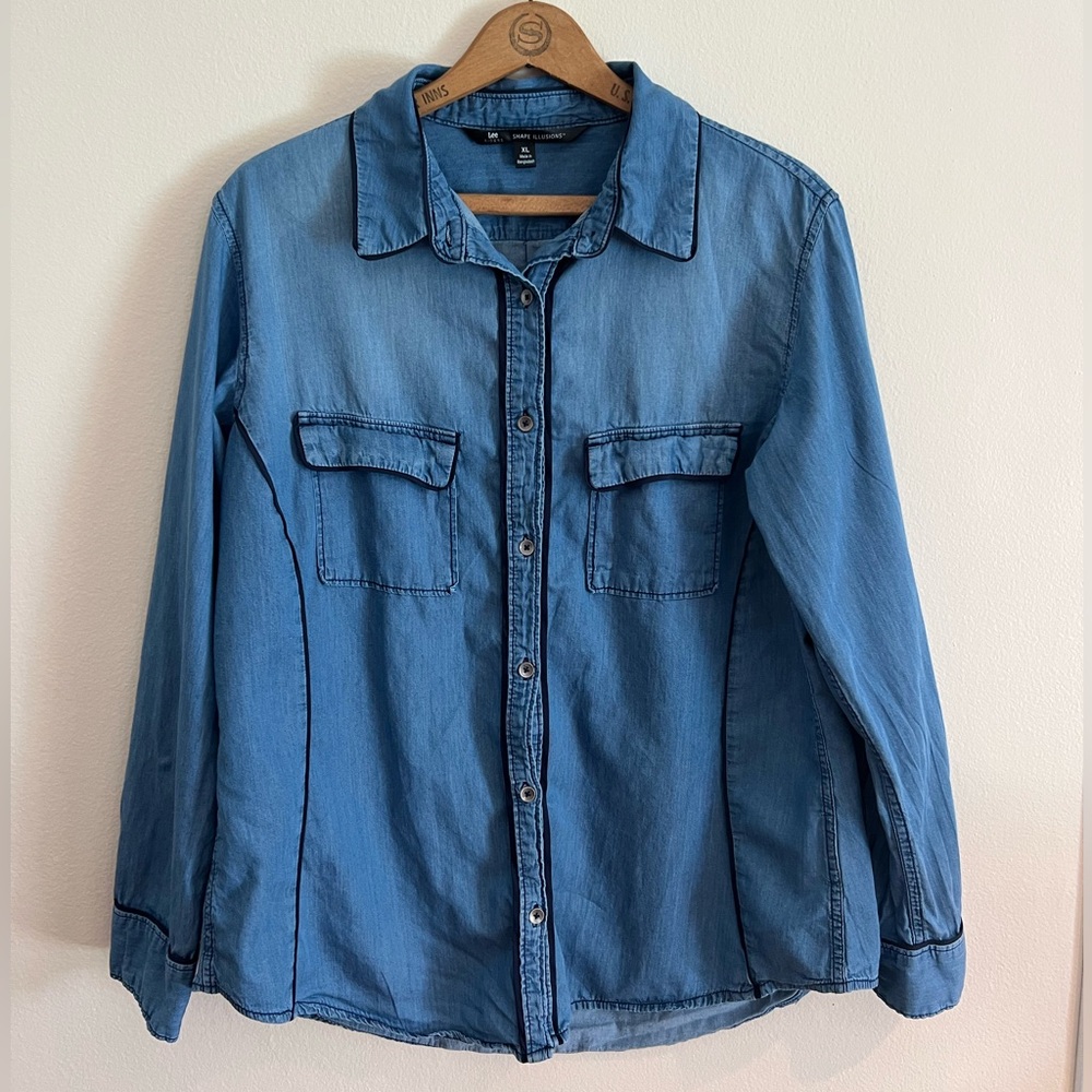Riders by Lee Button Down Long Sleeve Shirt, Size XL, Blue Denim Color
